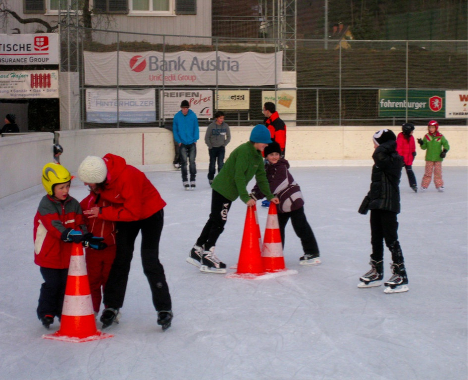 BK_eislaufen_gastra_2011 13_jpg-1323469502