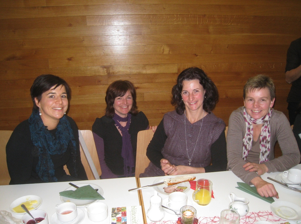 Baeuerinnen Leiblachtal Fruehstueck 2011 _17__jpg-1323588721