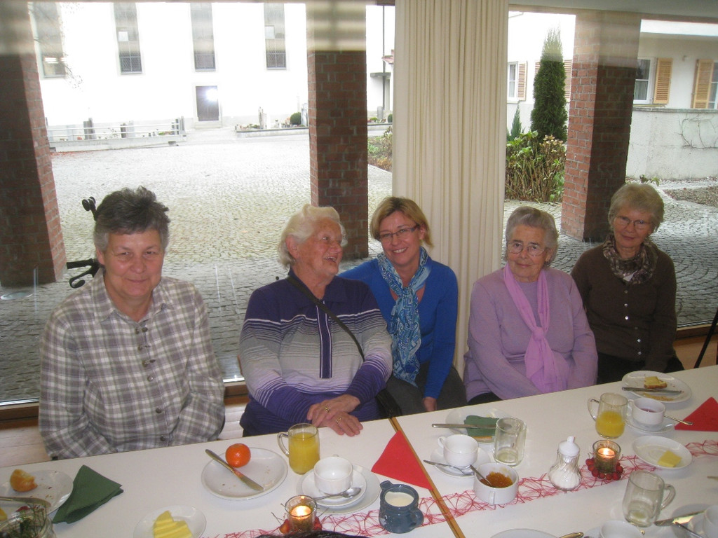Baeuerinnen Leiblachtal Fruehstueck 2011 _18__jpg-1323588725
