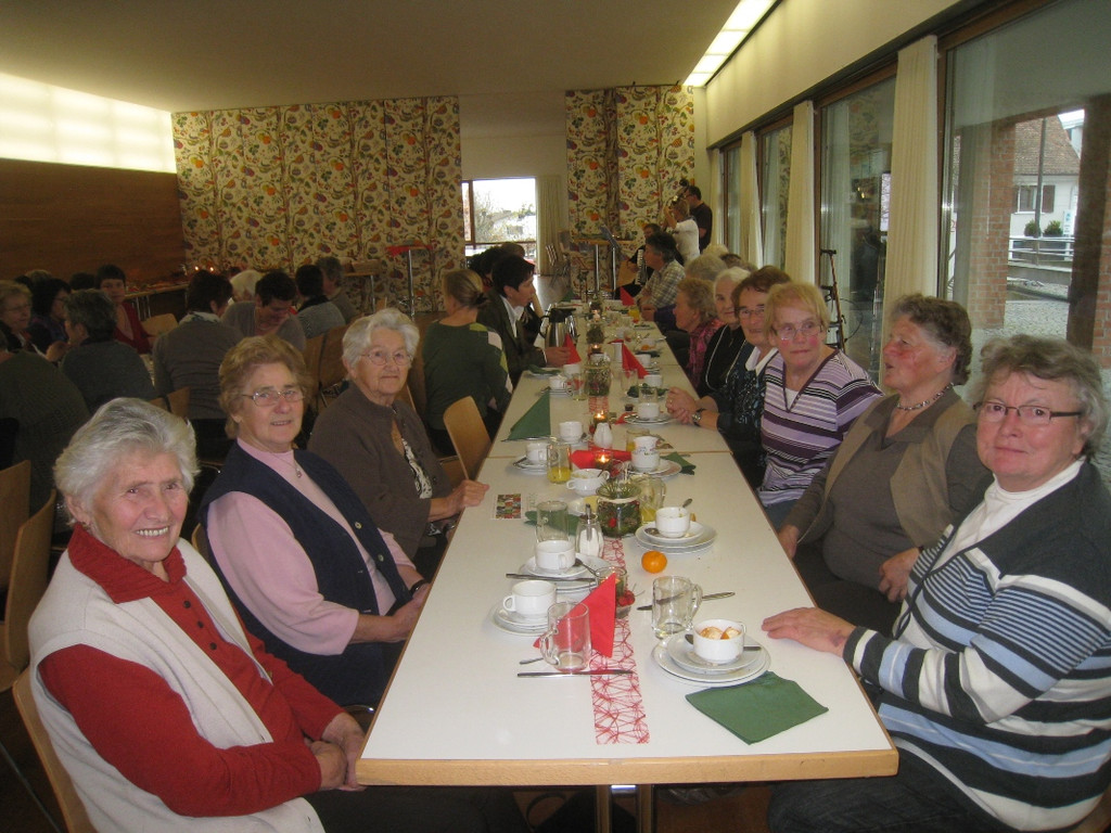 Baeuerinnen Leiblachtal Fruehstueck 2011 _20__jpg-1323588732