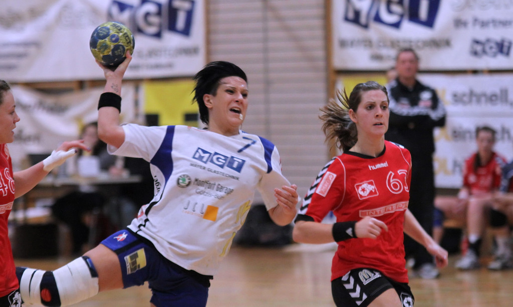 Handball Da_ und Hr_ FK   2011 093_jpg-1323596136