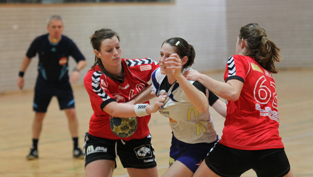 Handball Da_ und Hr_ FK   2011 127_jpg-1323596329