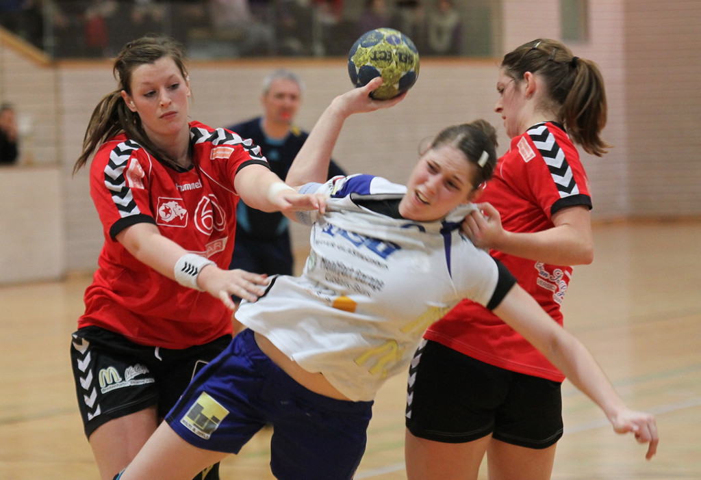 Handball Da_ und Hr_ FK   2011 129_jpg-1323596373