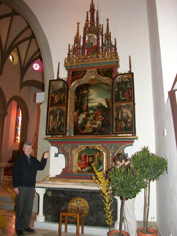 Anna-hoch 1a_jpg-1323618756