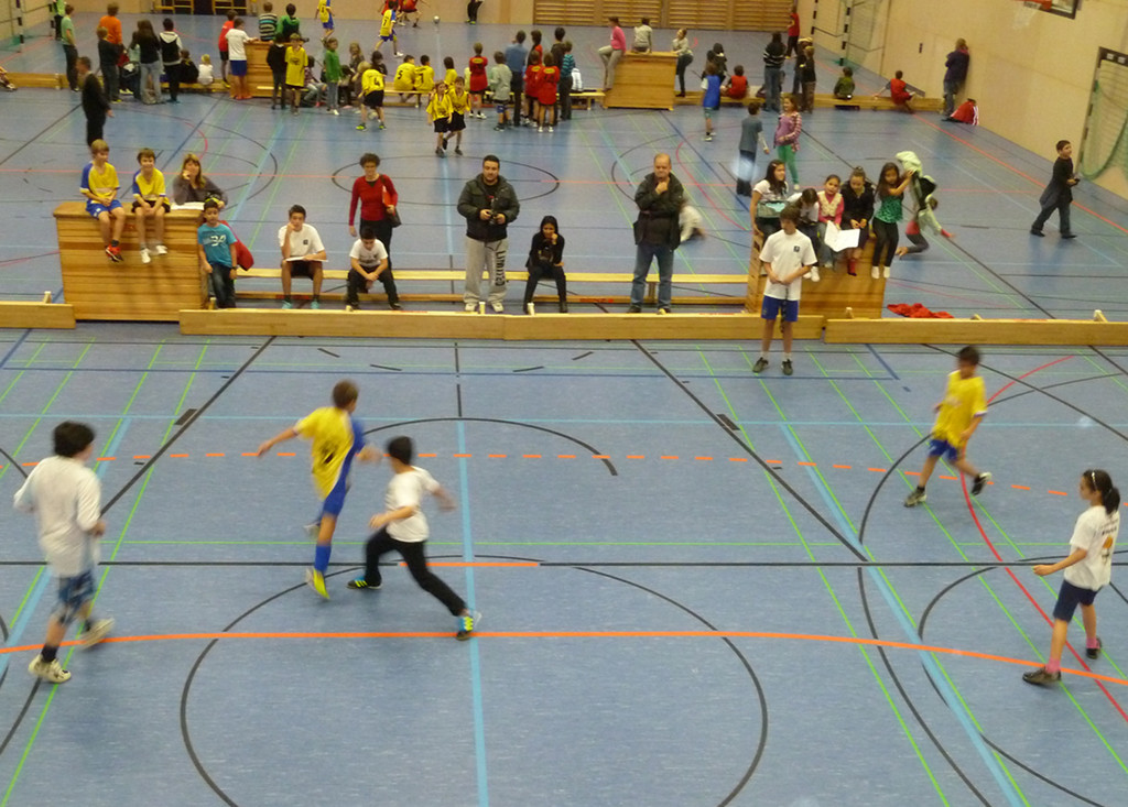 Ball3Halle_jpg-1323638124