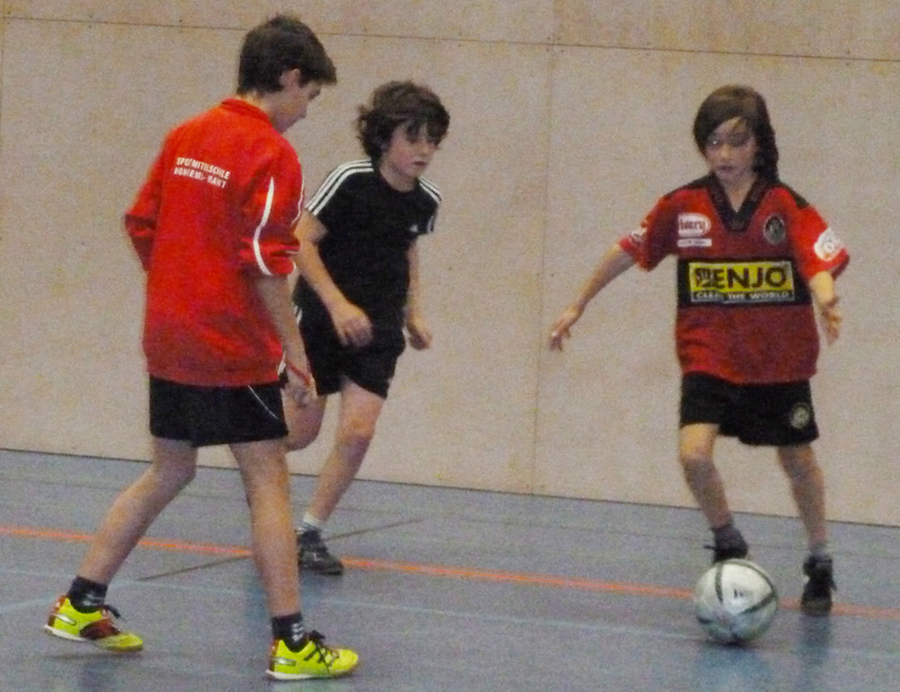 Ball2c_jpg-1323638231