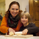 Stadtmuseum Dornbirn: Kinder als Kekslebäcker