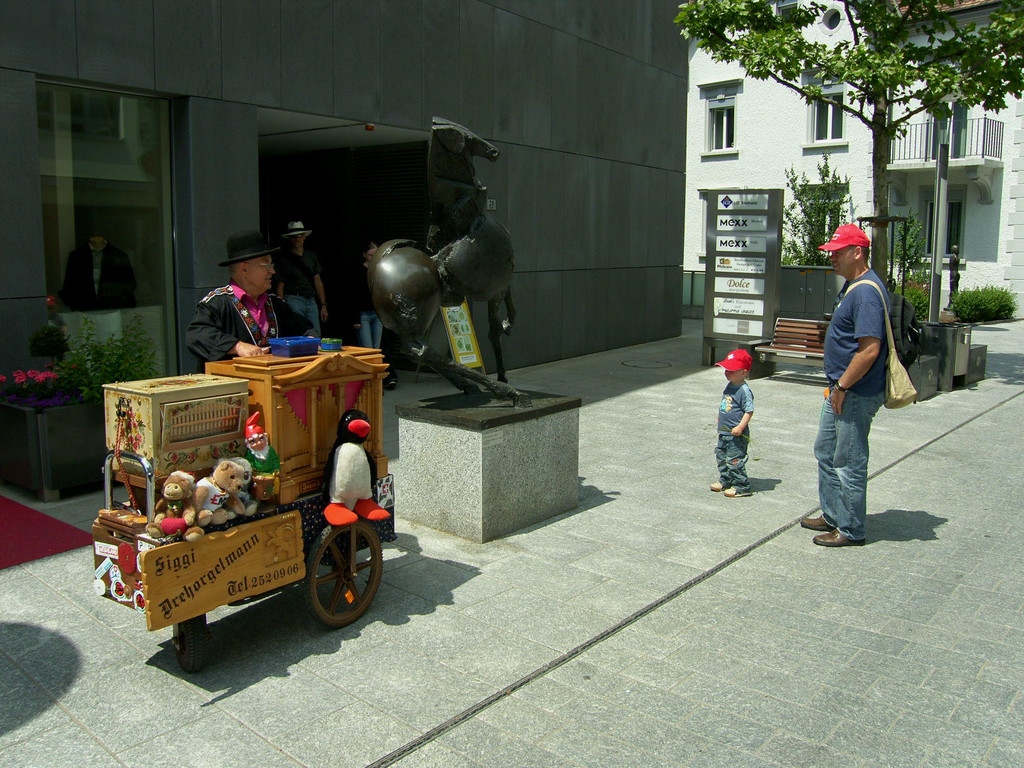 Drehorgel-Kunst-Bub_JPG-1323688134