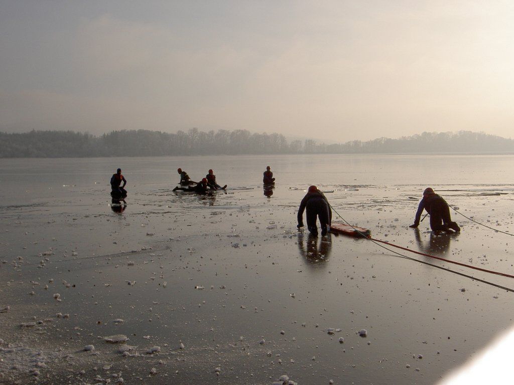 eisrettung1.JPG