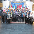 Gruppe Fahnen EU P 2  2918.JPG