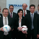 01010879_JPG-1323771162