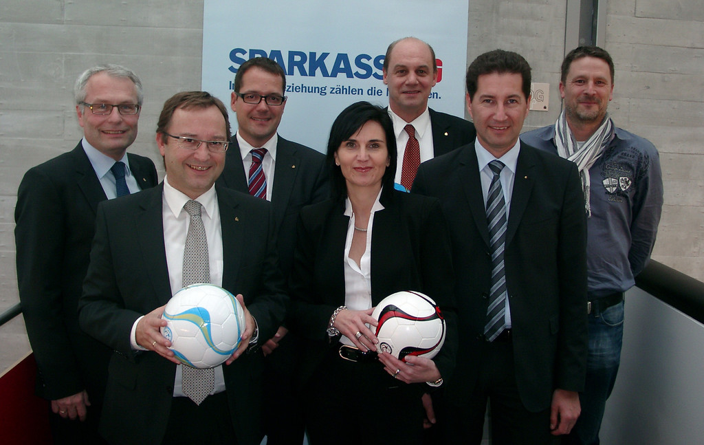 01010879_JPG-1323771162