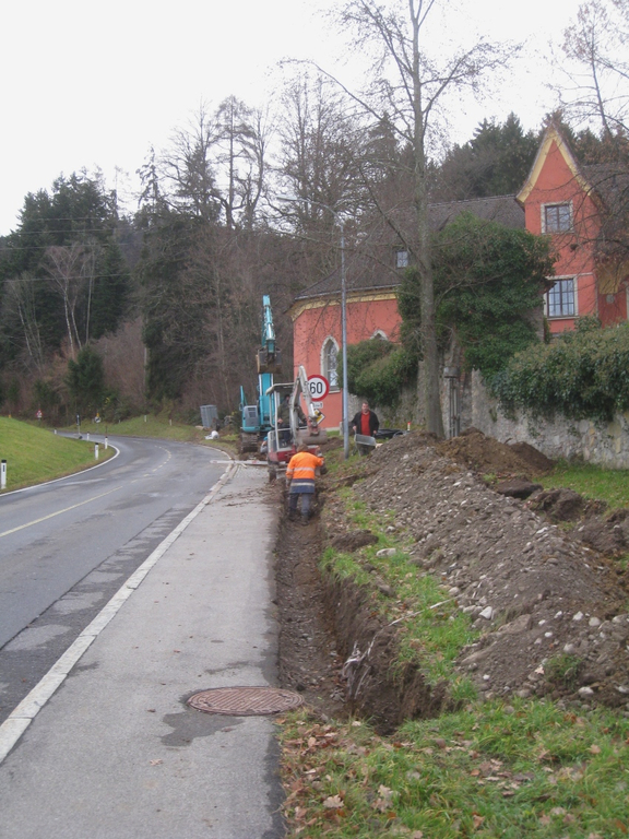 Gehsteig Eichenberger Strasse Beginn _4__jpg-1323781242