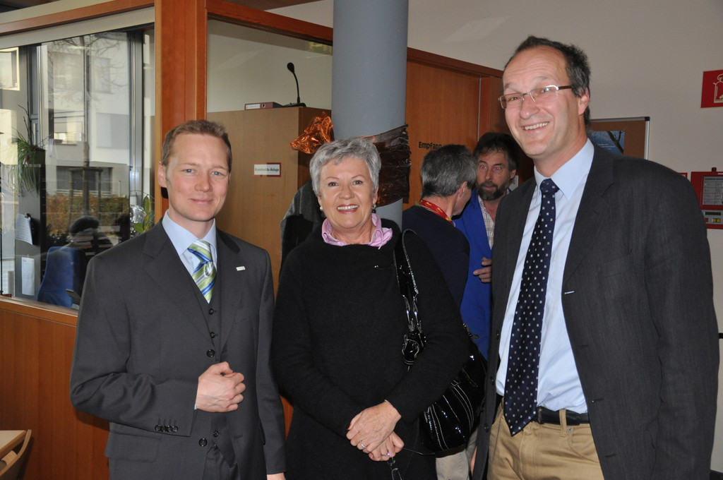 DSC_0010_JPG-1323820113