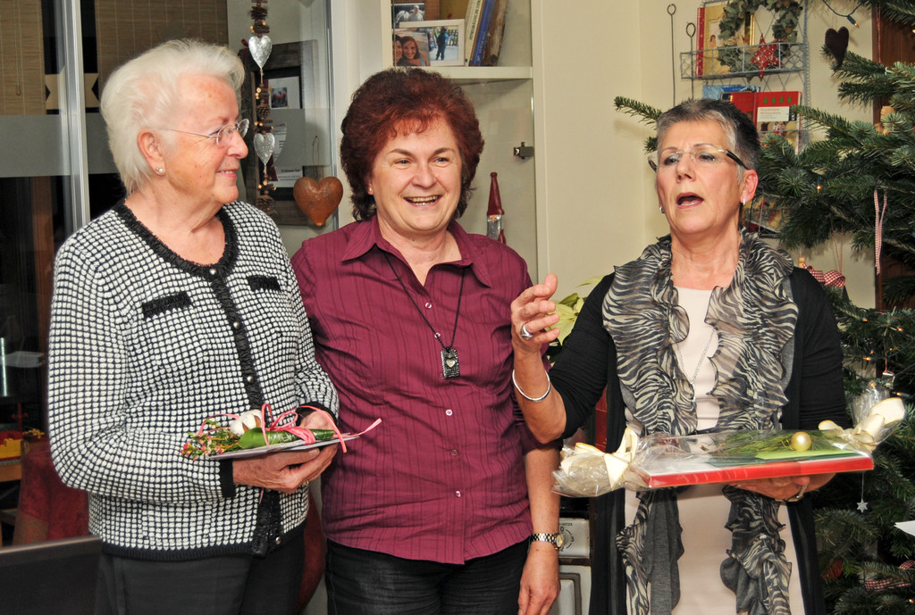 Frauenspende H__chst 12_12_2011 13_jpg-1323884155