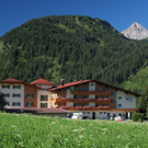 rei-Sommer_hotel_aussen.jpg