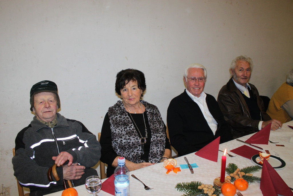 Senioren Weihnacht 2011 _6__jpg-1324146921