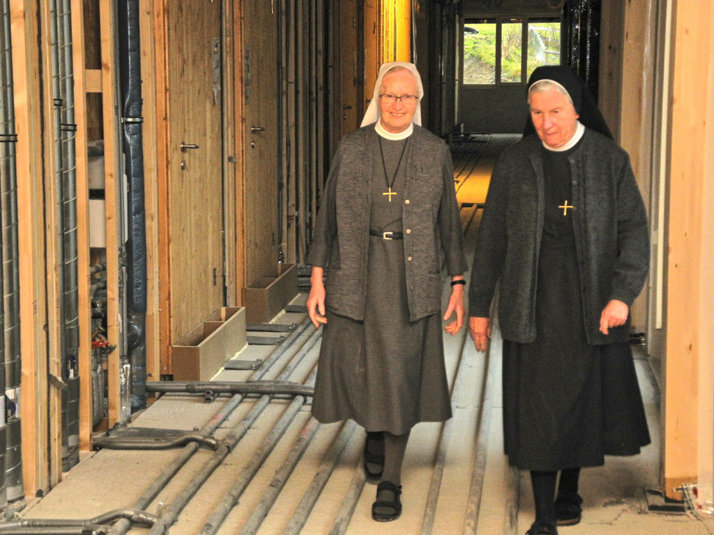 DSCN8806_jpg-1324220422