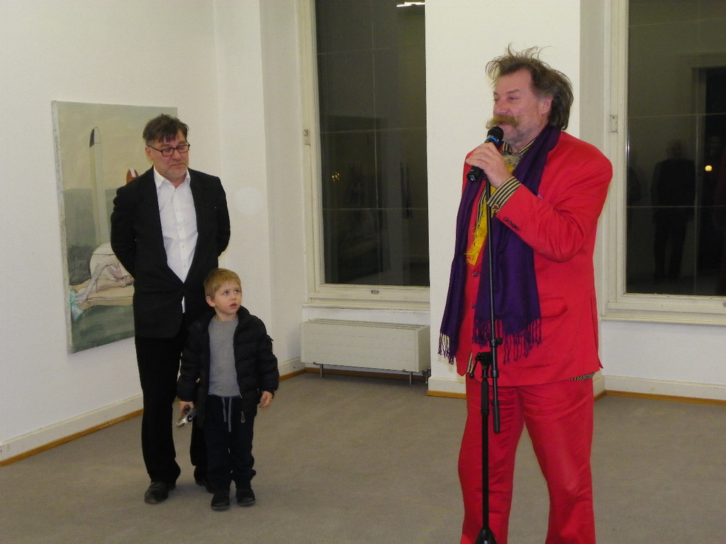 113_2482_JPG-1324254522