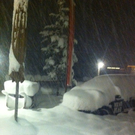 Schnee-Volvo.JPG