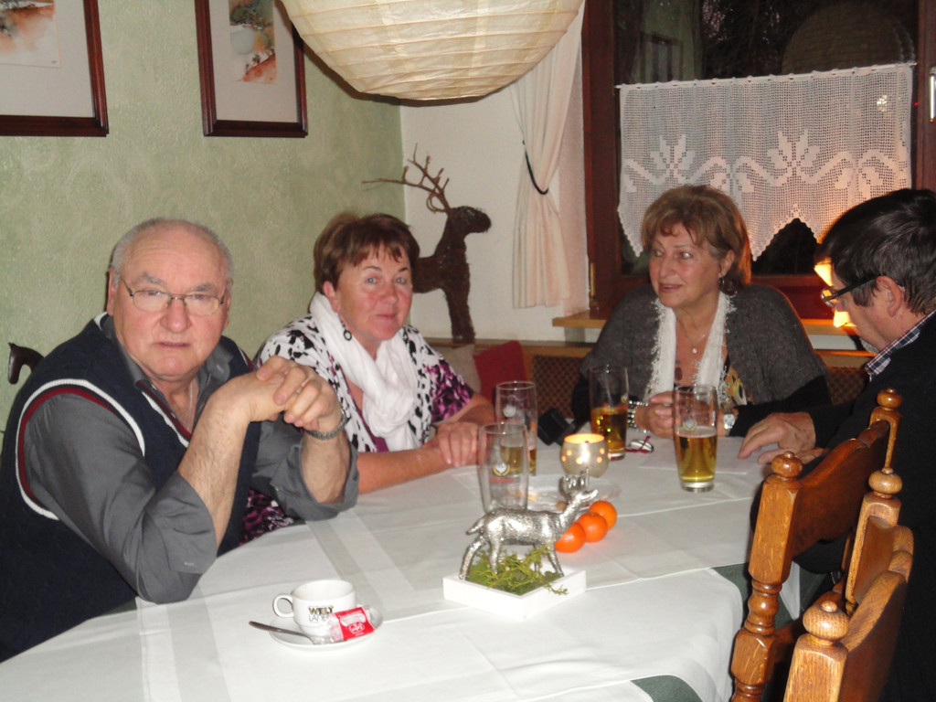 Adventfeier 8_12_2011 056_JPG-1324330758