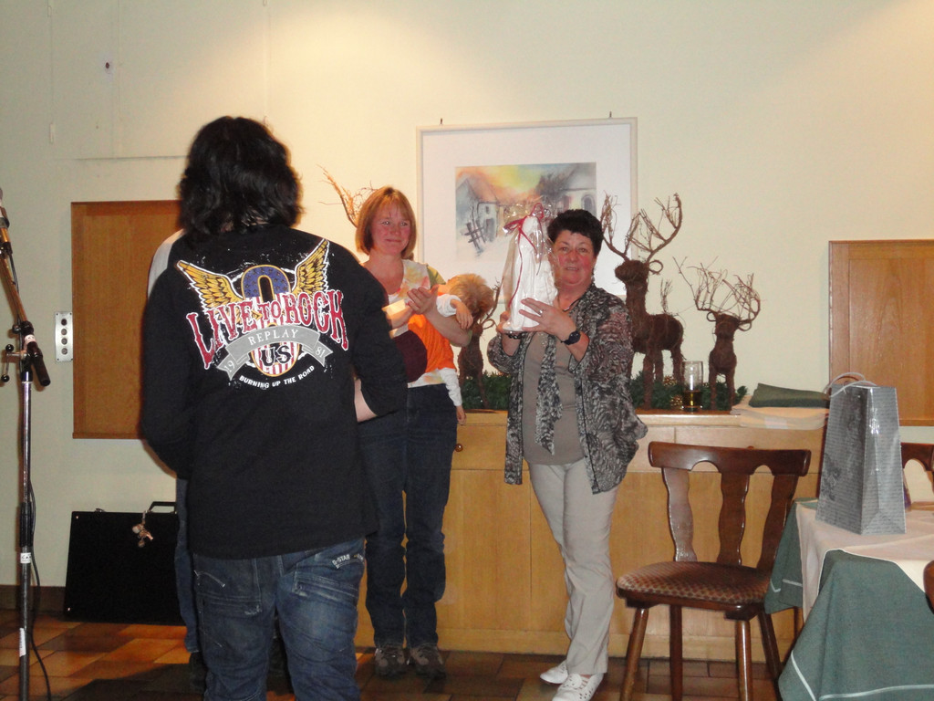 Adventfeier 8_12_2011 081_JPG-1324331154