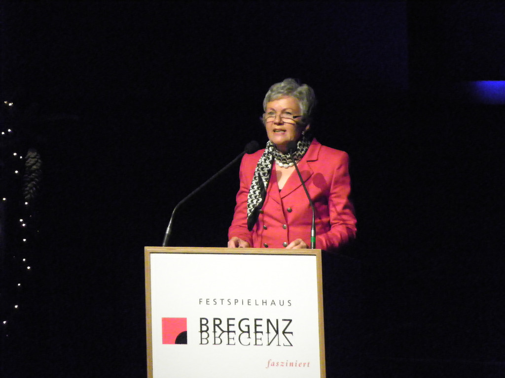 113_4637_JPG-1324337836