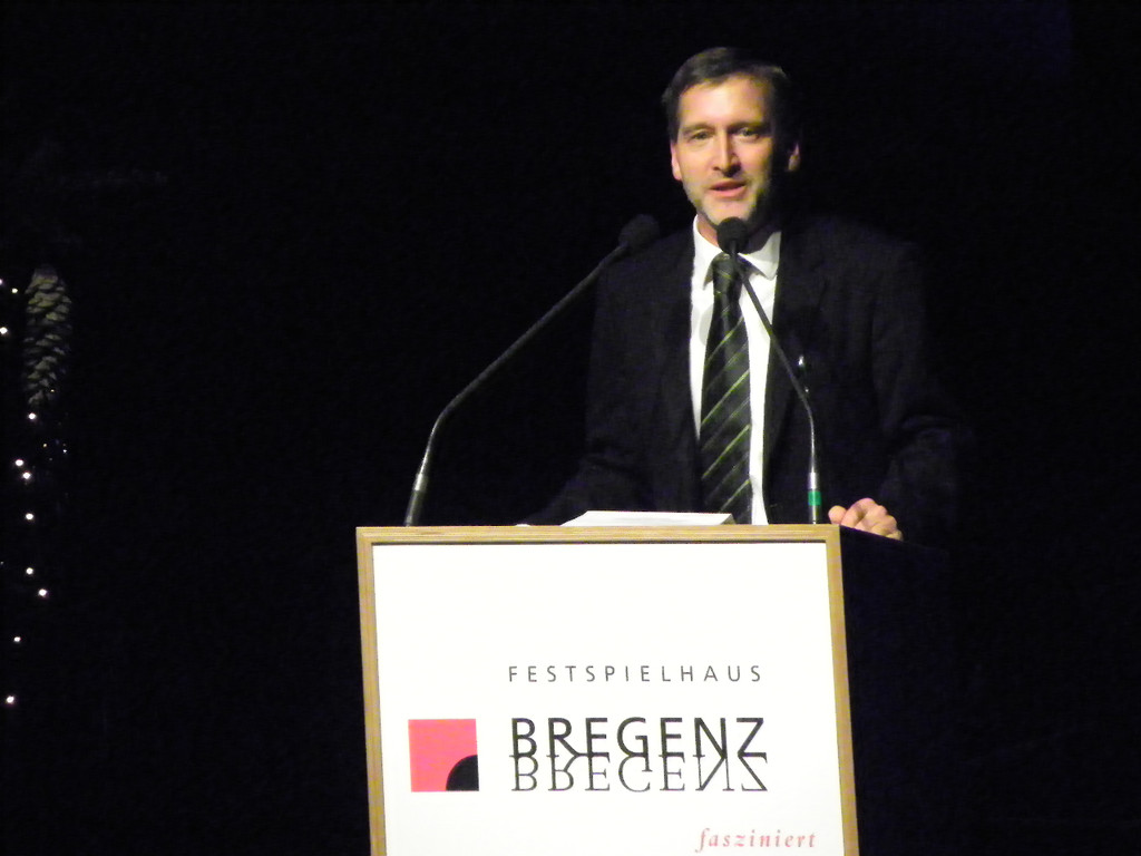 113_4644_JPG-1324337859