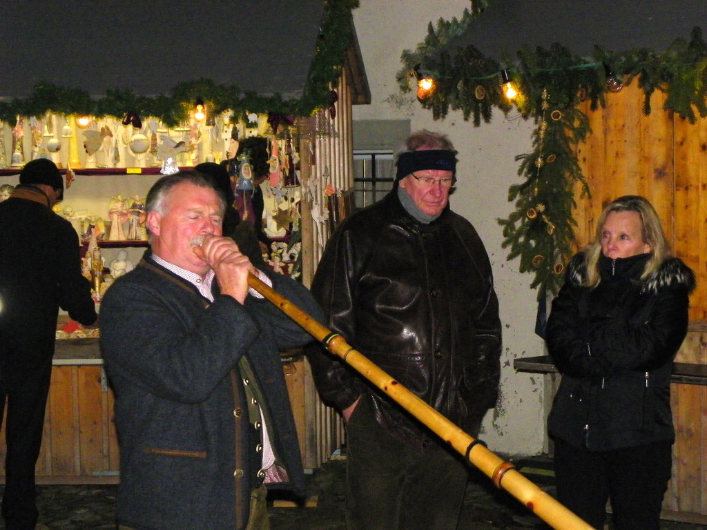 113_4874_JPG-1324338826