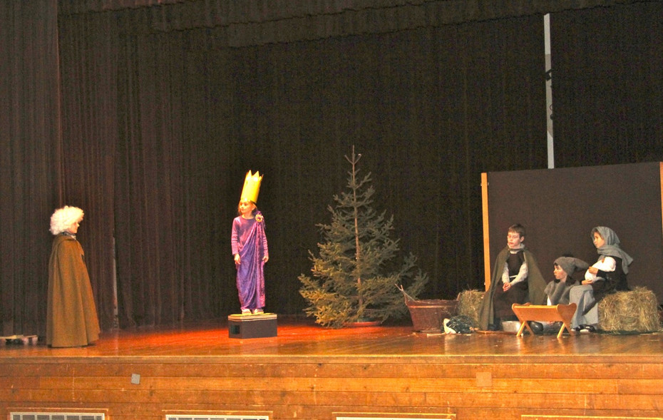Weihnachtsspiel_221211 - 04.jpg