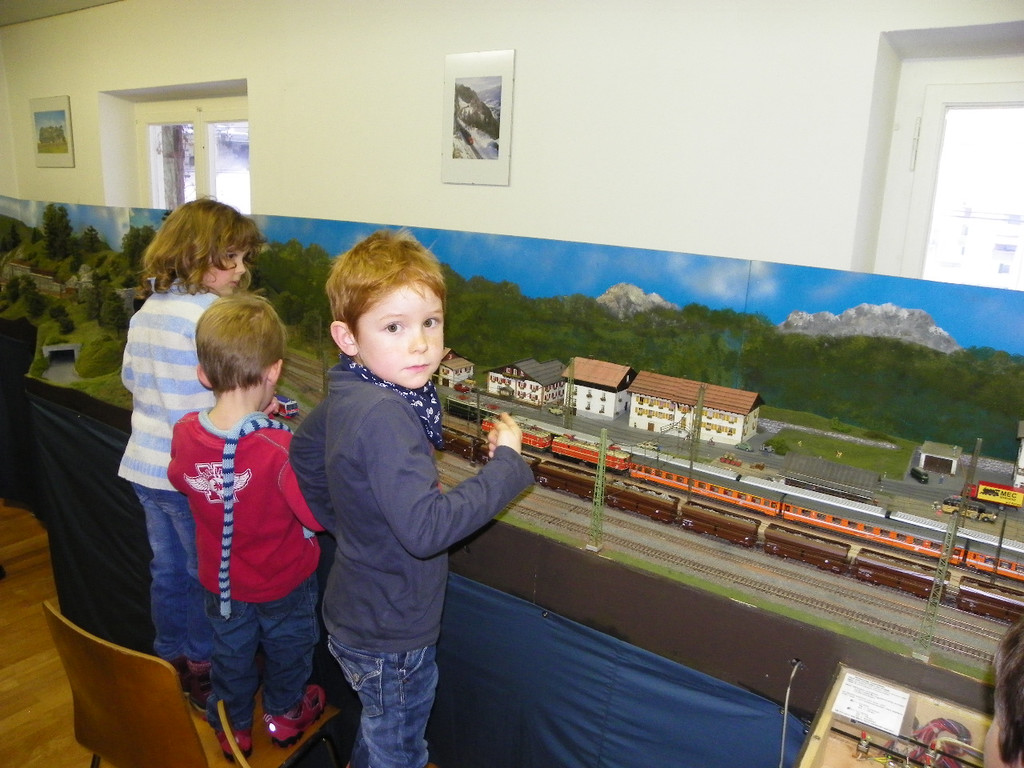 108_3345_jpg-1324599434