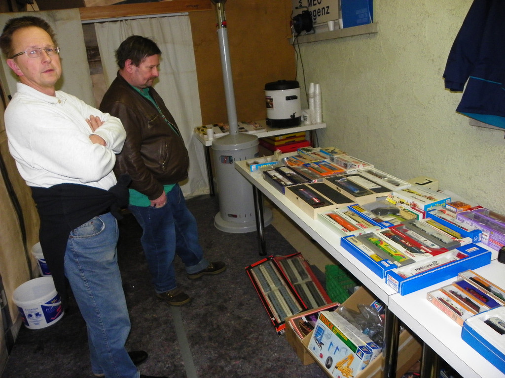 108_3353_jpg-1324599471