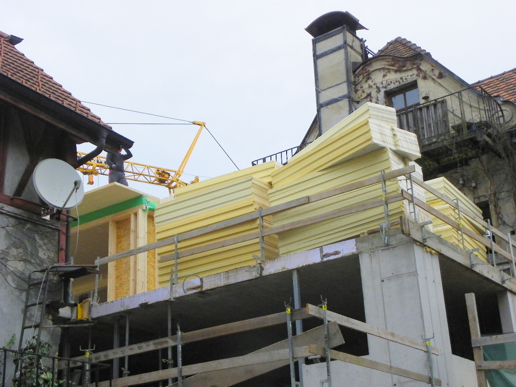 113_4912_JPG-1324943547