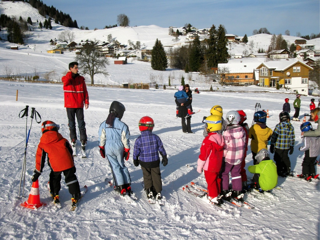 BK_Gurtis Winter 24_jpg-1325077238
