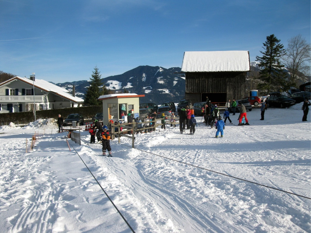 BK_Gurtis Winter 28_jpg-1325077268