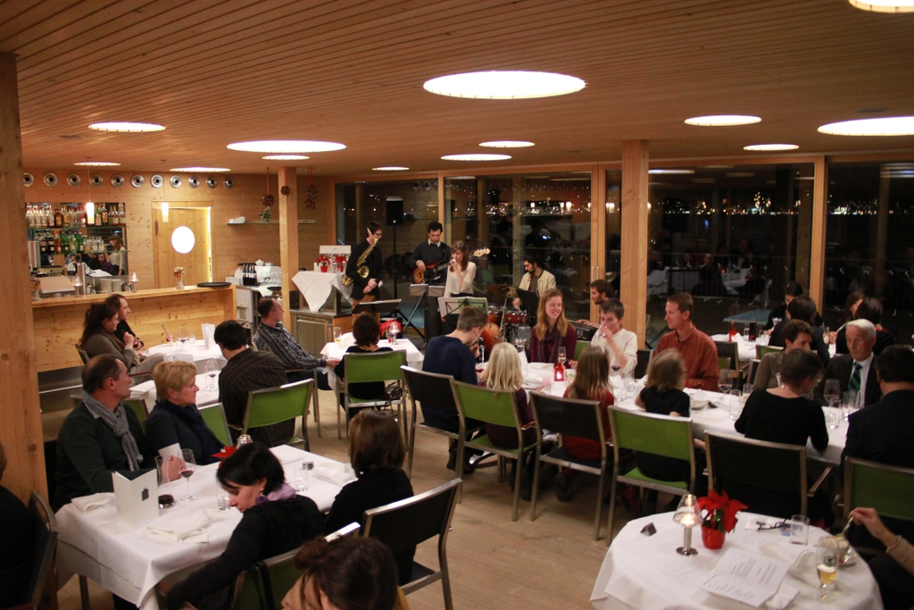 Jazz _ Tapas MORSCHER und Band DEZ 2011 _3__jpg-1325422258