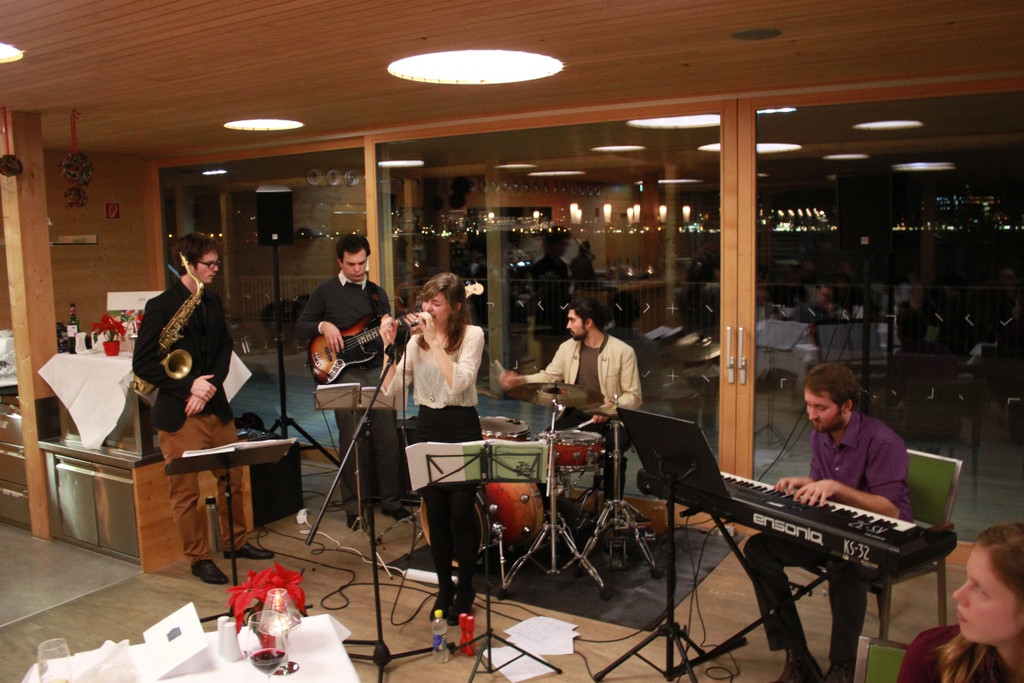Jazz _ Tapas MORSCHER und Band DEZ 2011 _2__jpg-1325422253