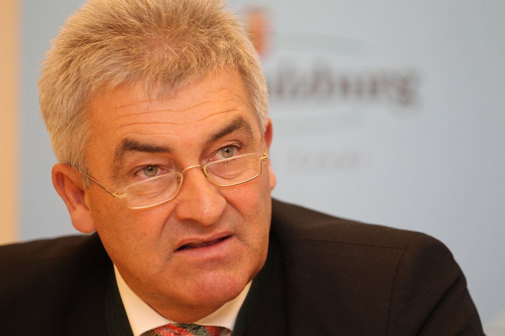 Landtagspraesidenten00420120102.jpg