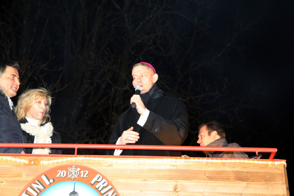 IMG_0876_jpg-1325524024