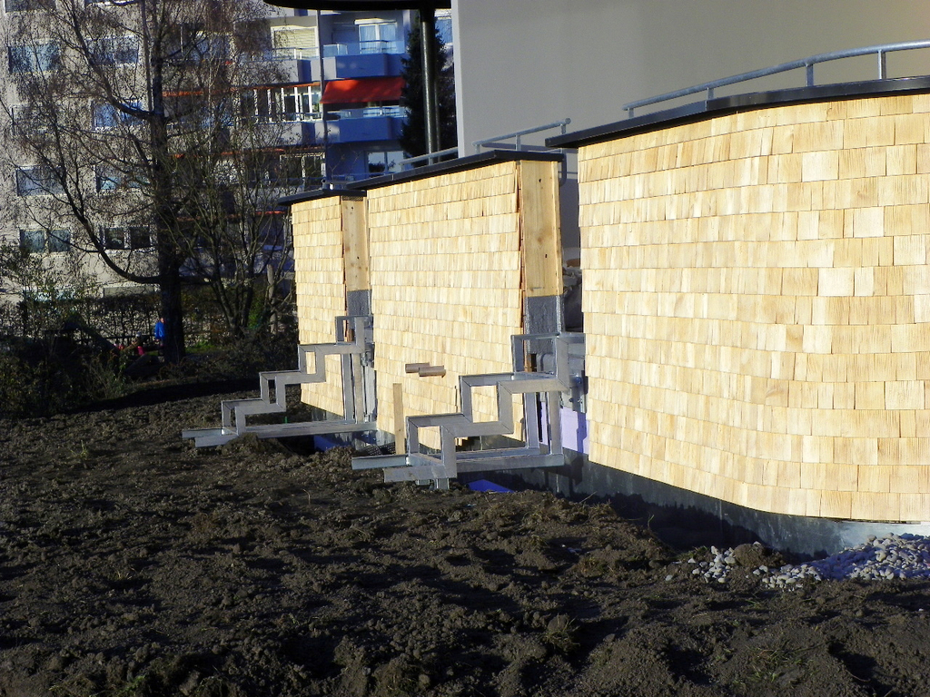 113_2941_JPG-1325545914