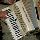 37_JPG-1325670843