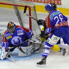 th-00255620.jpg