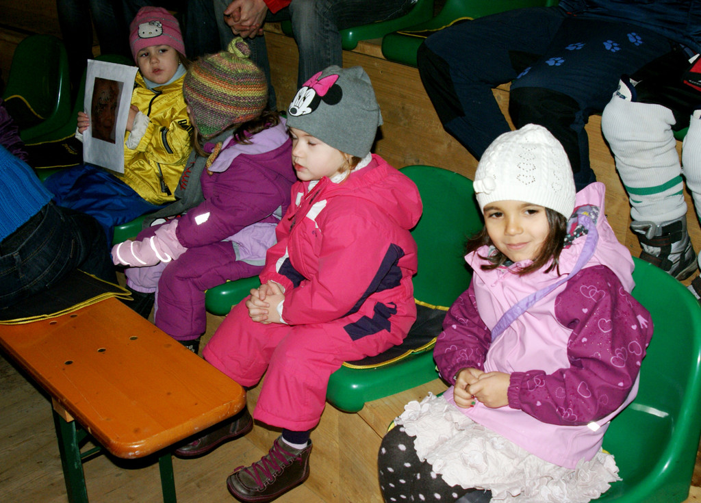 36 Kinder- schminken 08_01_2012_JPG-1326036369