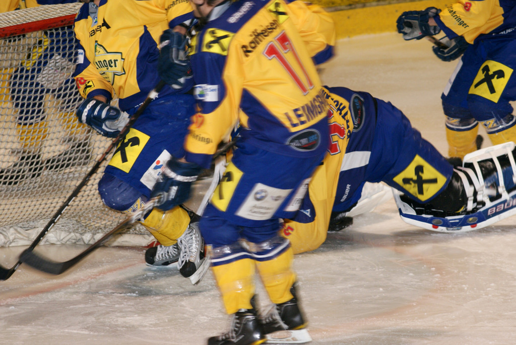 33 Eishockey Lustenau vs_ Zell  07_01_2012_JPG-1326041946
