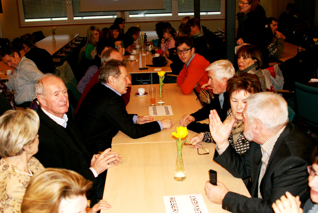 40 Treffen in der VIP Lounge 08_01_2012_JPG-1326042238
