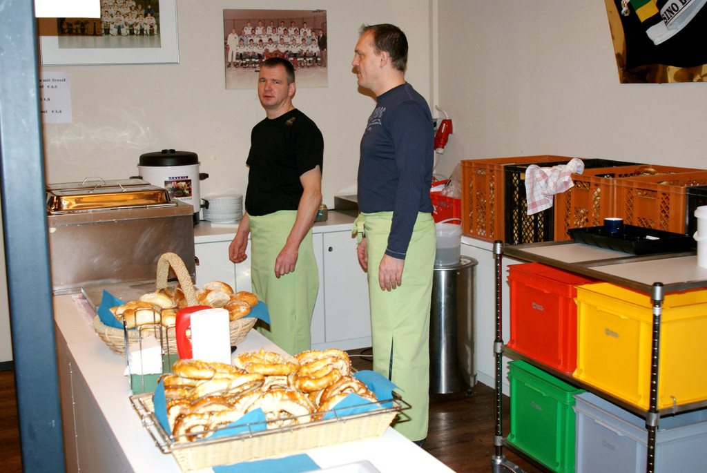 43 Treffen in der VIP Lounge 08_01_2012_JPG-1326042373