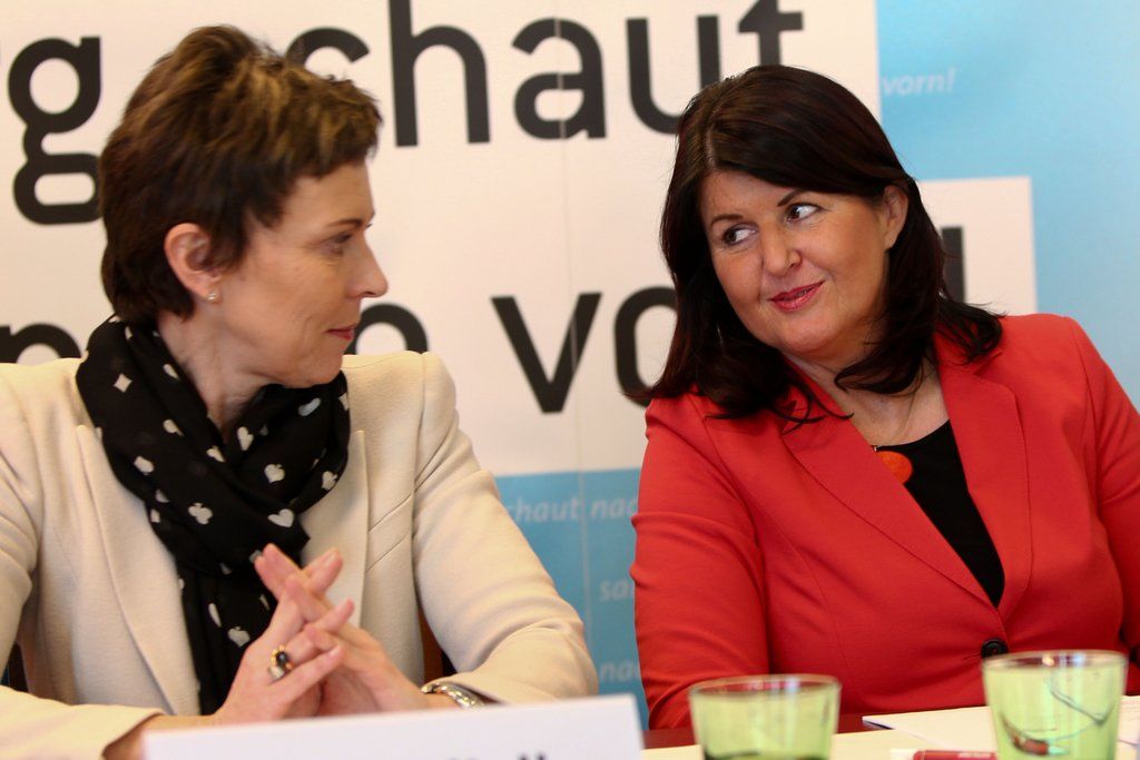 SPOEPK09011204.jpg