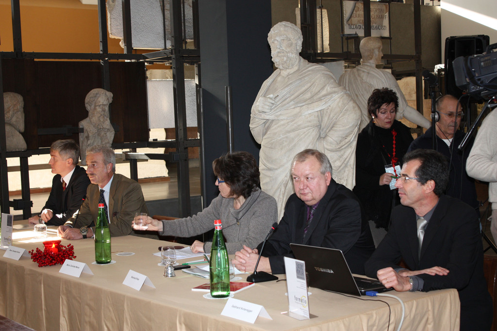 lateinarbeit_vatikan_vorsitz_jpg-1326254330