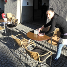 Straßencafè-Saison