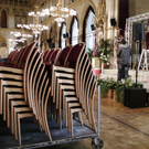 Vorbereitungen zum 90. Wiener Blumenball im Rathaus
